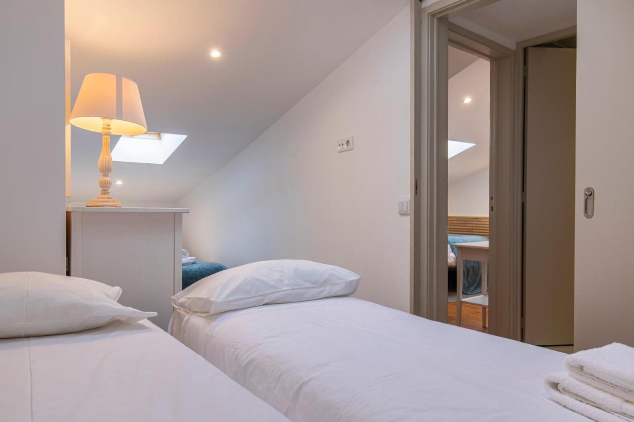 Condessa 2Bdr Duplex By Lovelystay ลิสบอน ภายนอก รูปภาพ